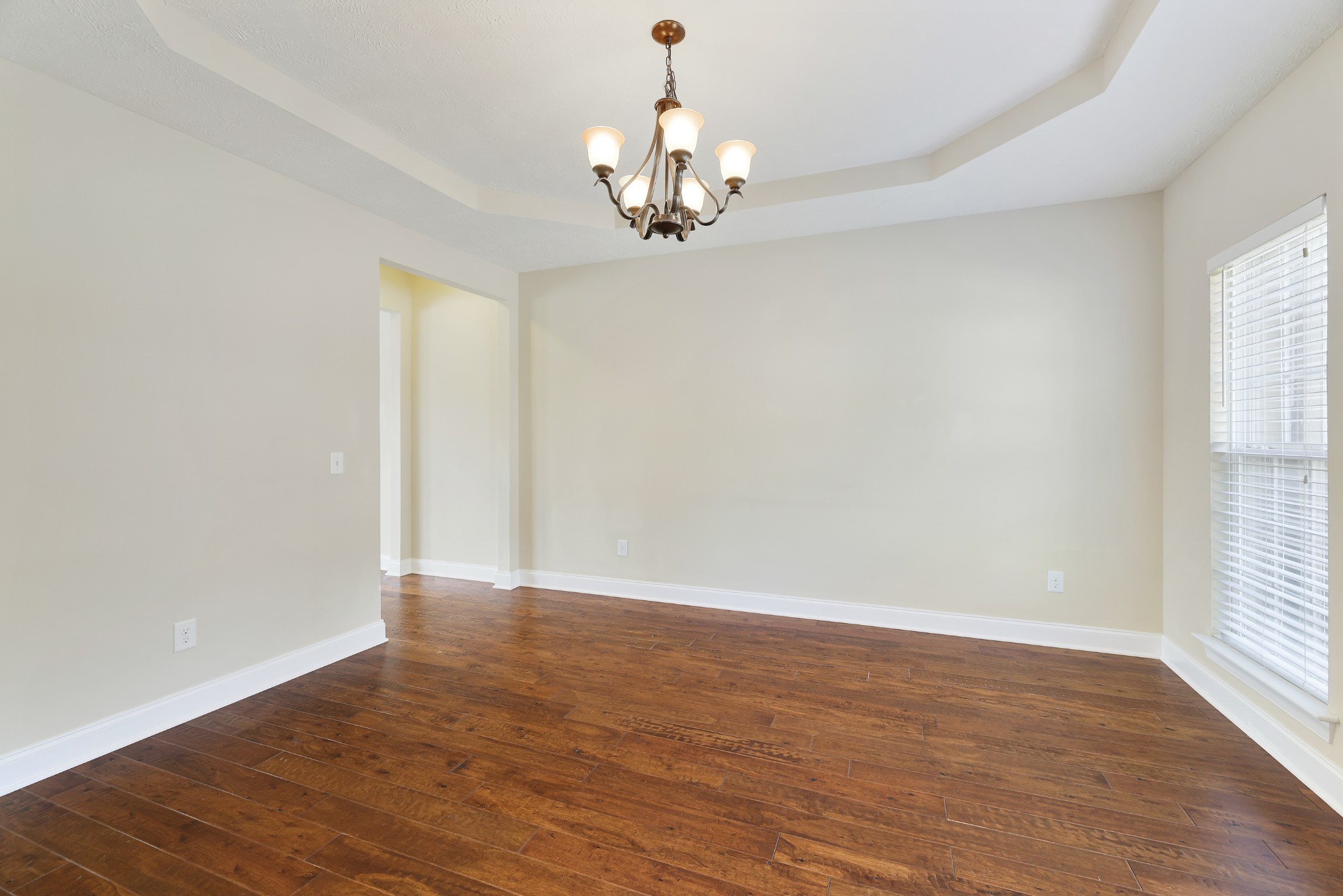 5641 Deer Valley Trl