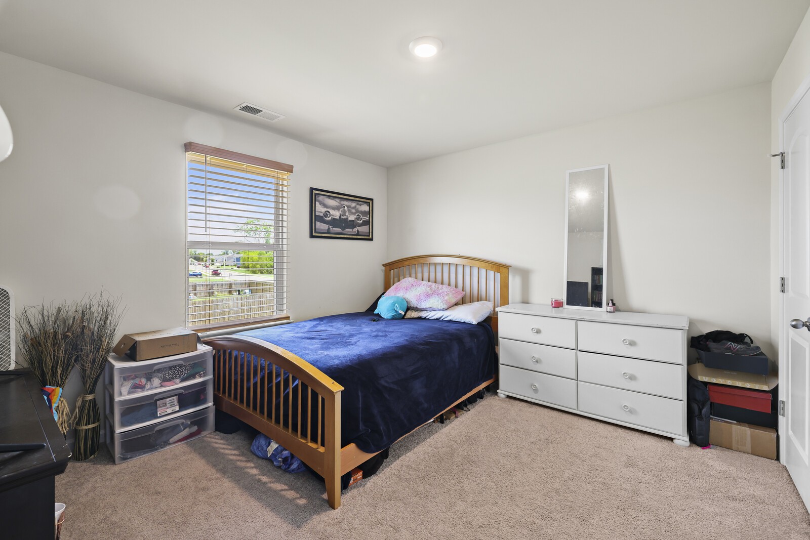 3747 Spahn Ln