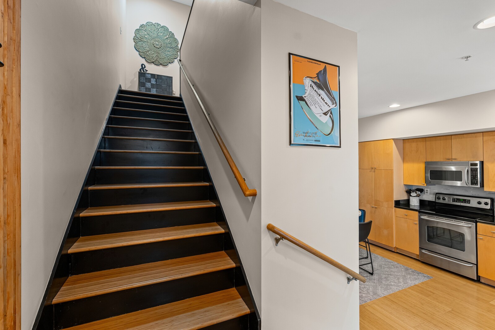 807 18th Ave, S Unit: 301