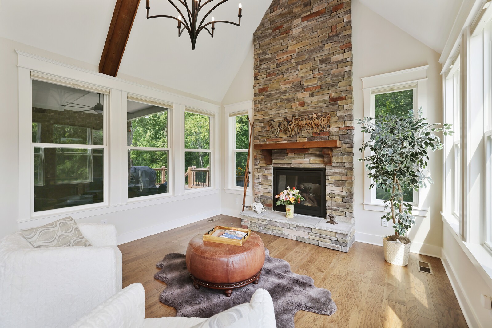 5096 Terravista Ln