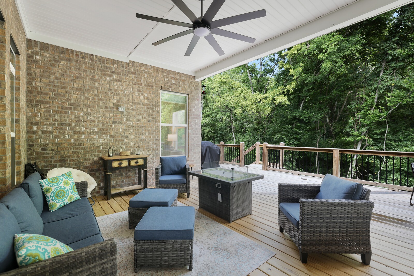 5096 Terravista Ln