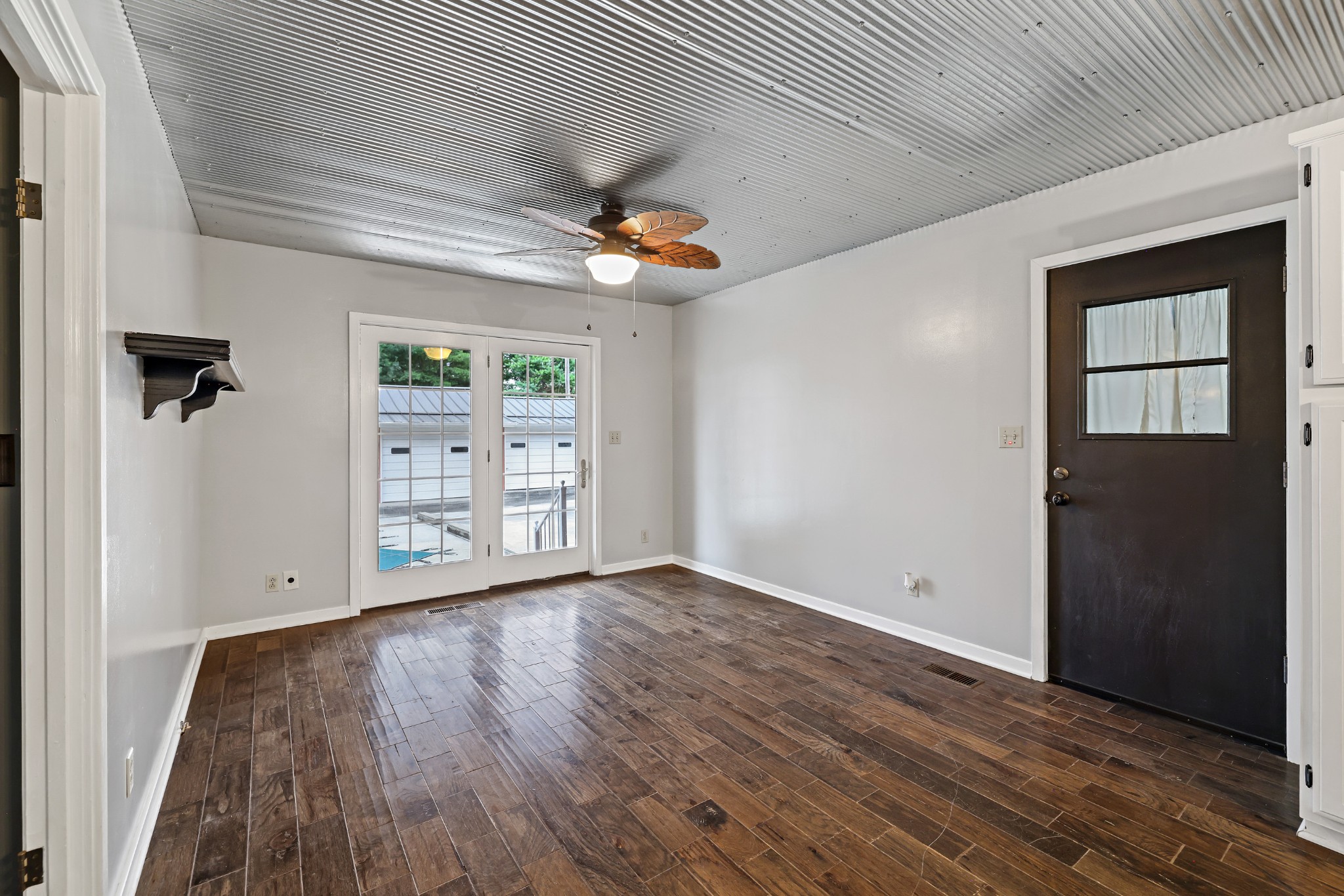 108 Van Buren St