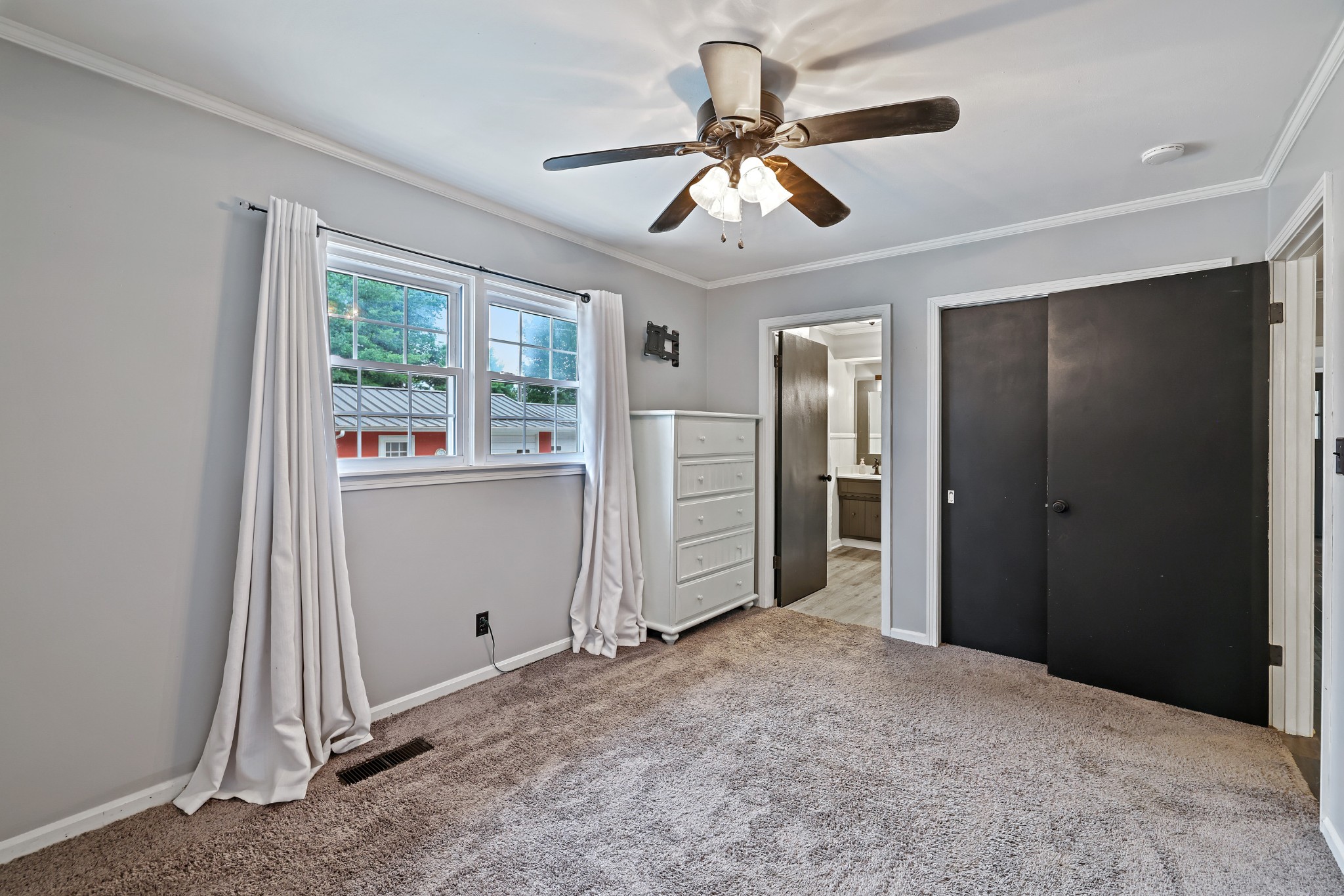 108 Van Buren St