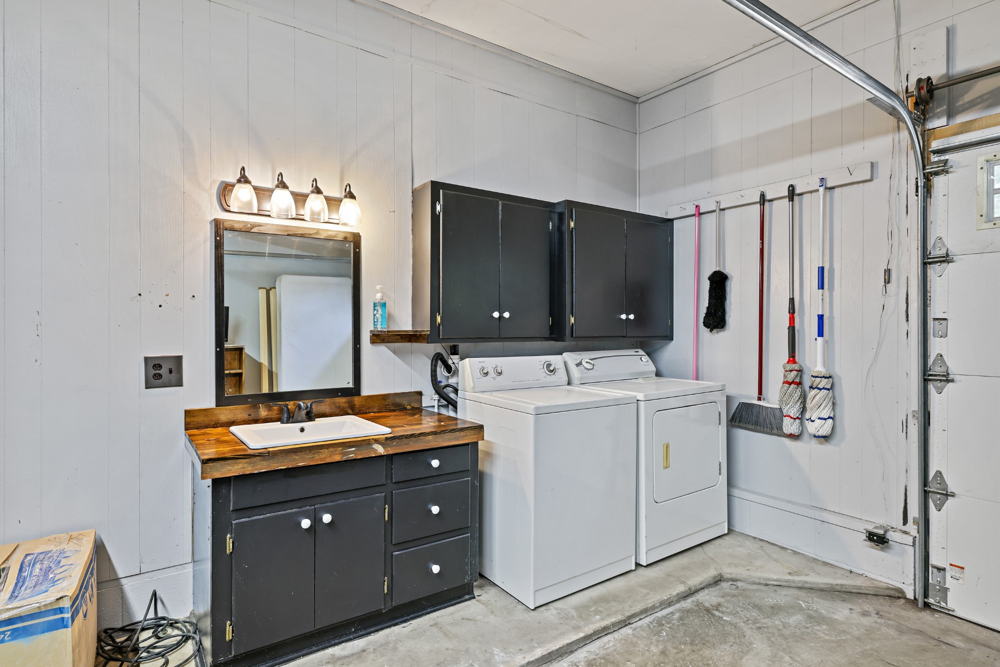 108 Van Buren St