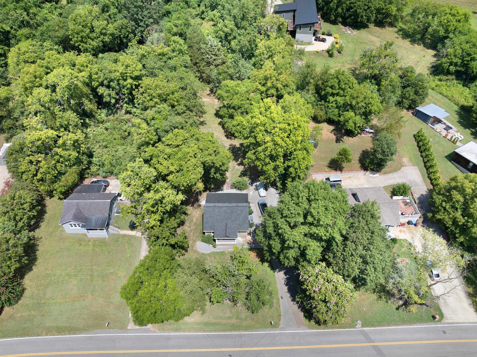 407 Moncrief Ave