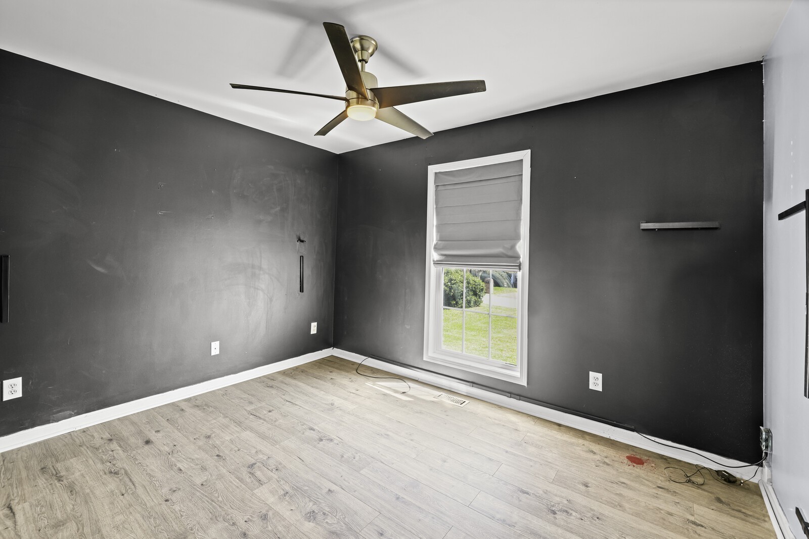 5009 Lanier Dr