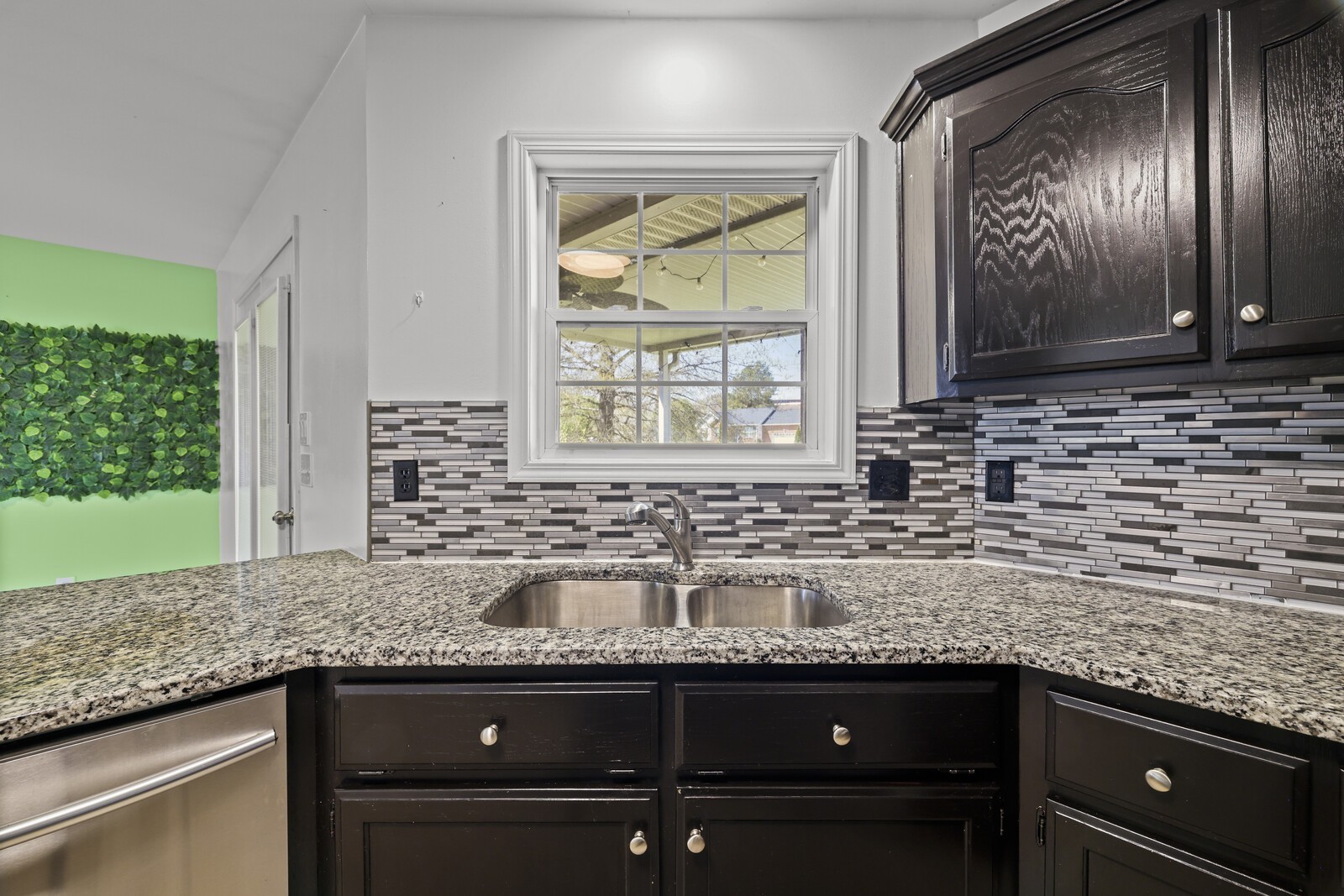 5009 Lanier Dr