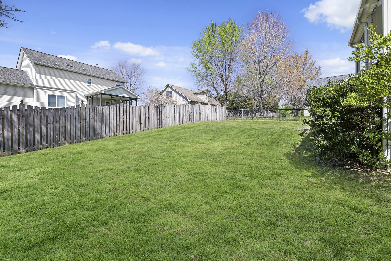 5009 Lanier Dr