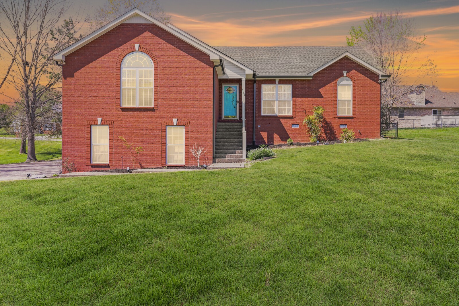5009 Lanier Dr