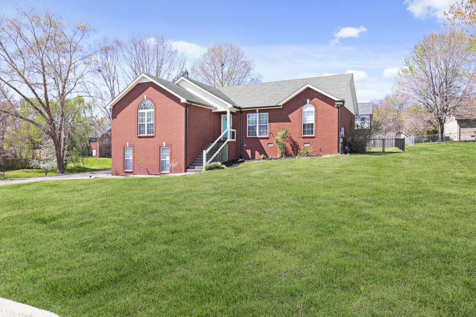 5009 Lanier Dr