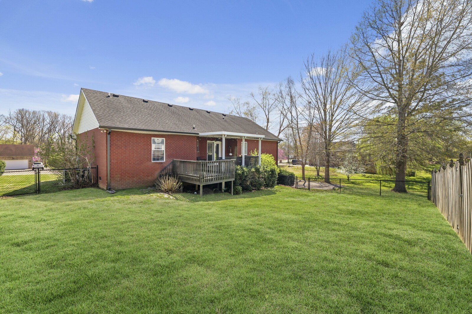5009 Lanier Dr