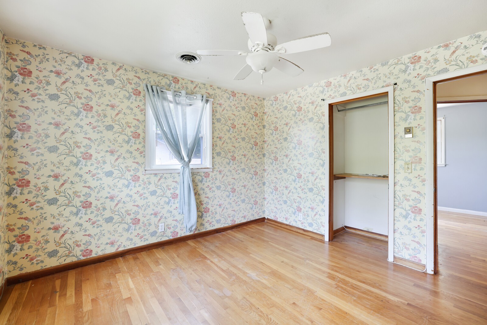 3107 Laurel Forest Dr