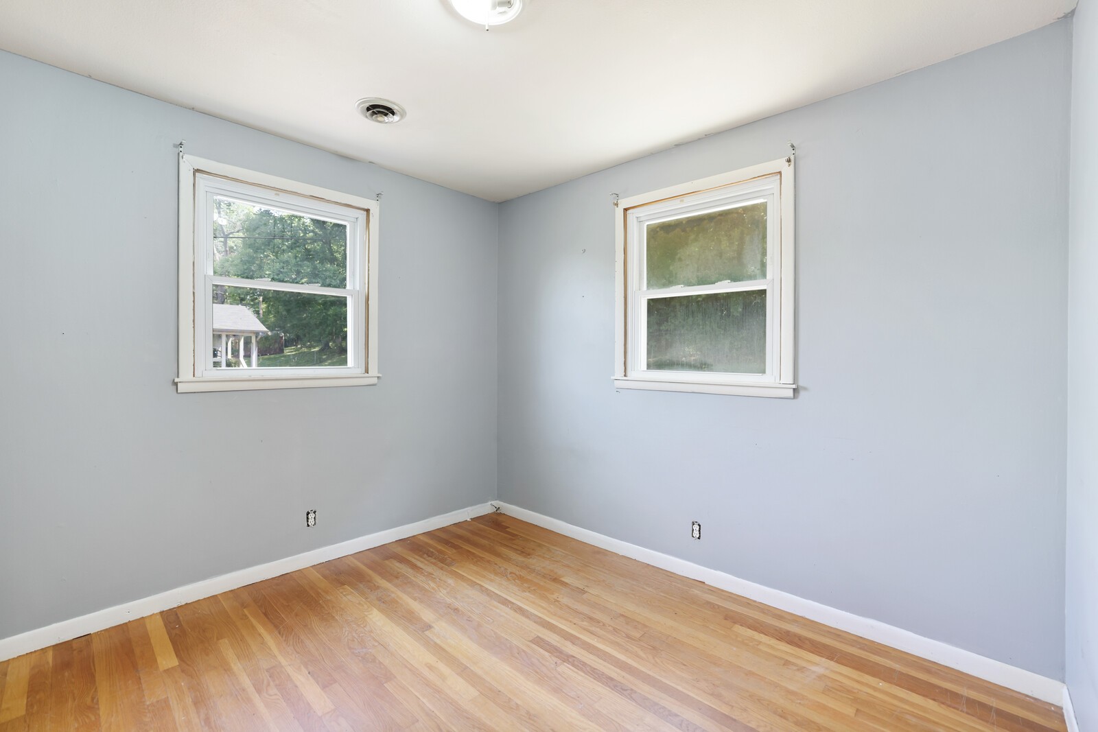 3107 Laurel Forest Dr