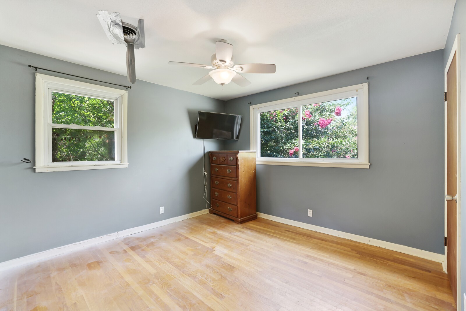 3107 Laurel Forest Dr