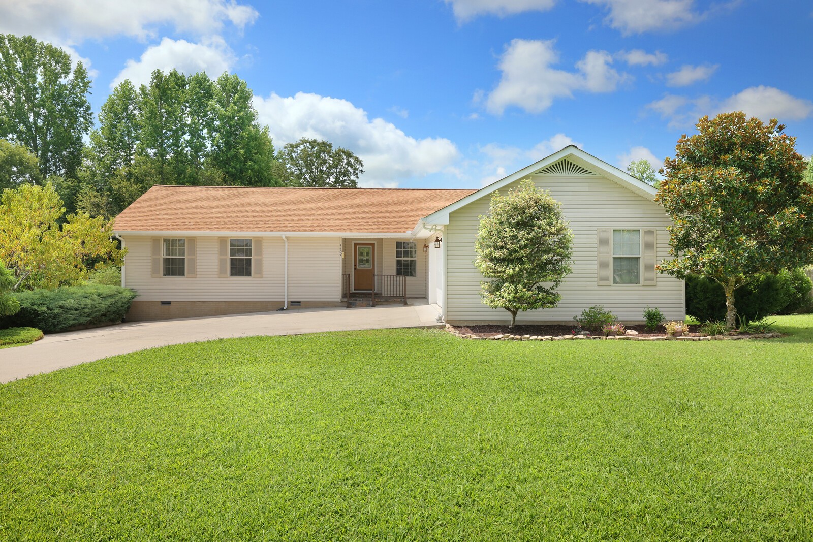 4169 Burgess Falls Rd