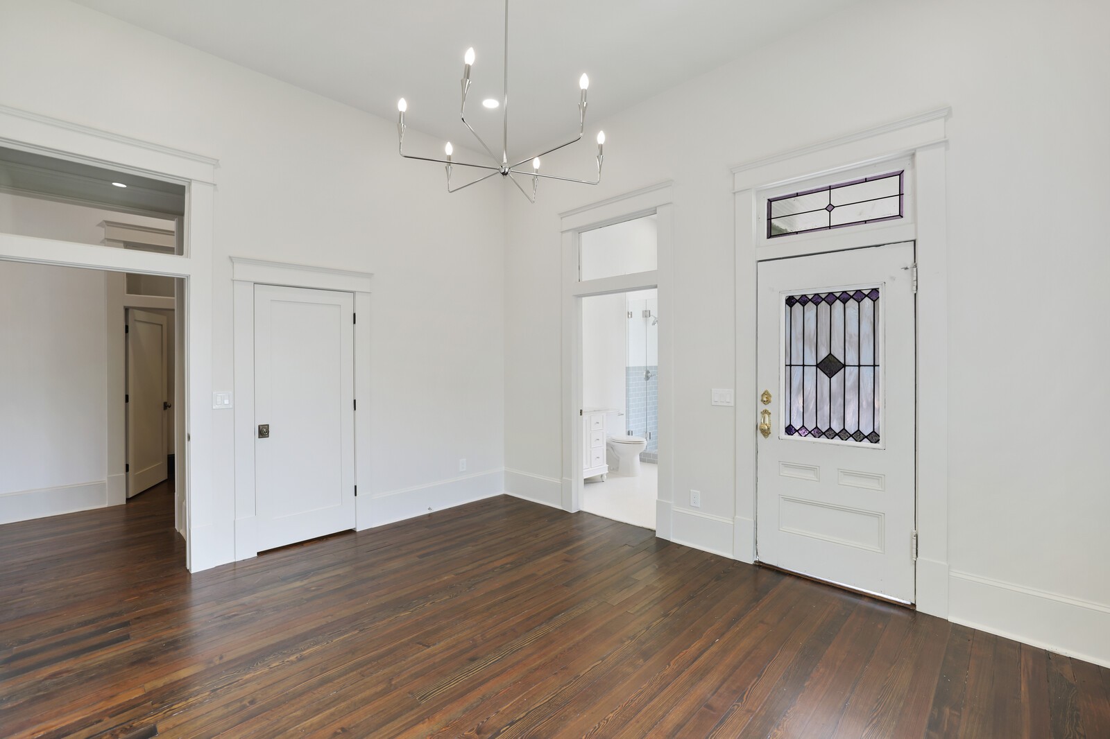 854 Bradford Ave