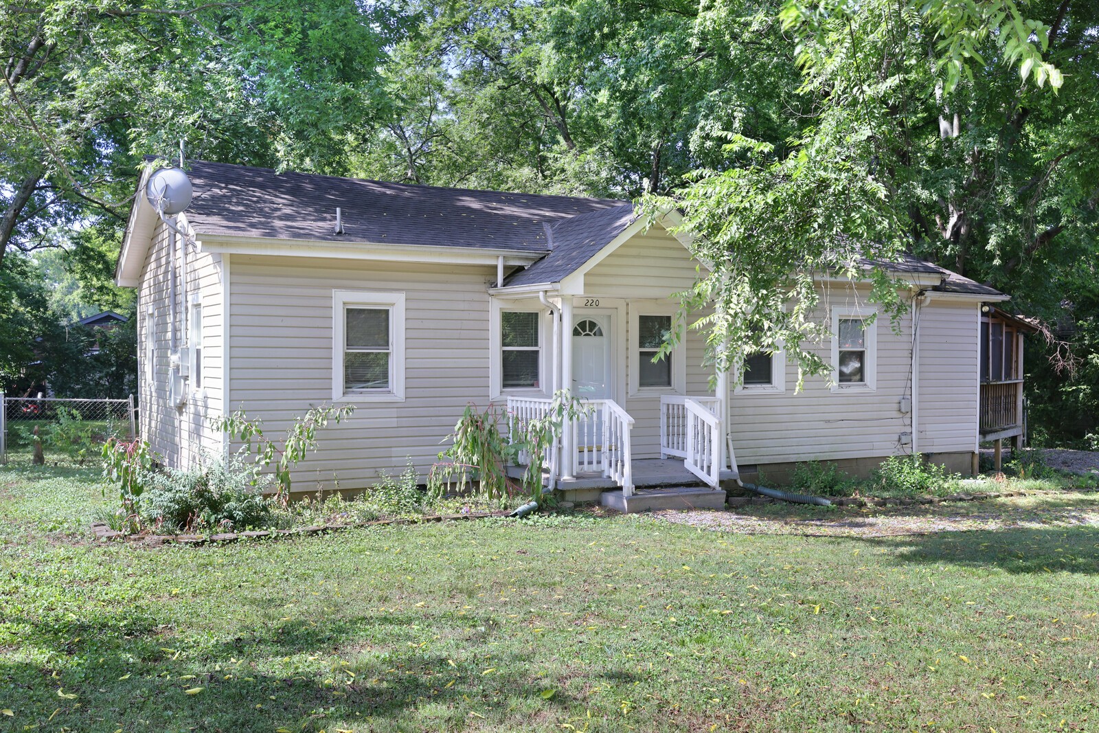 220 Cherry St