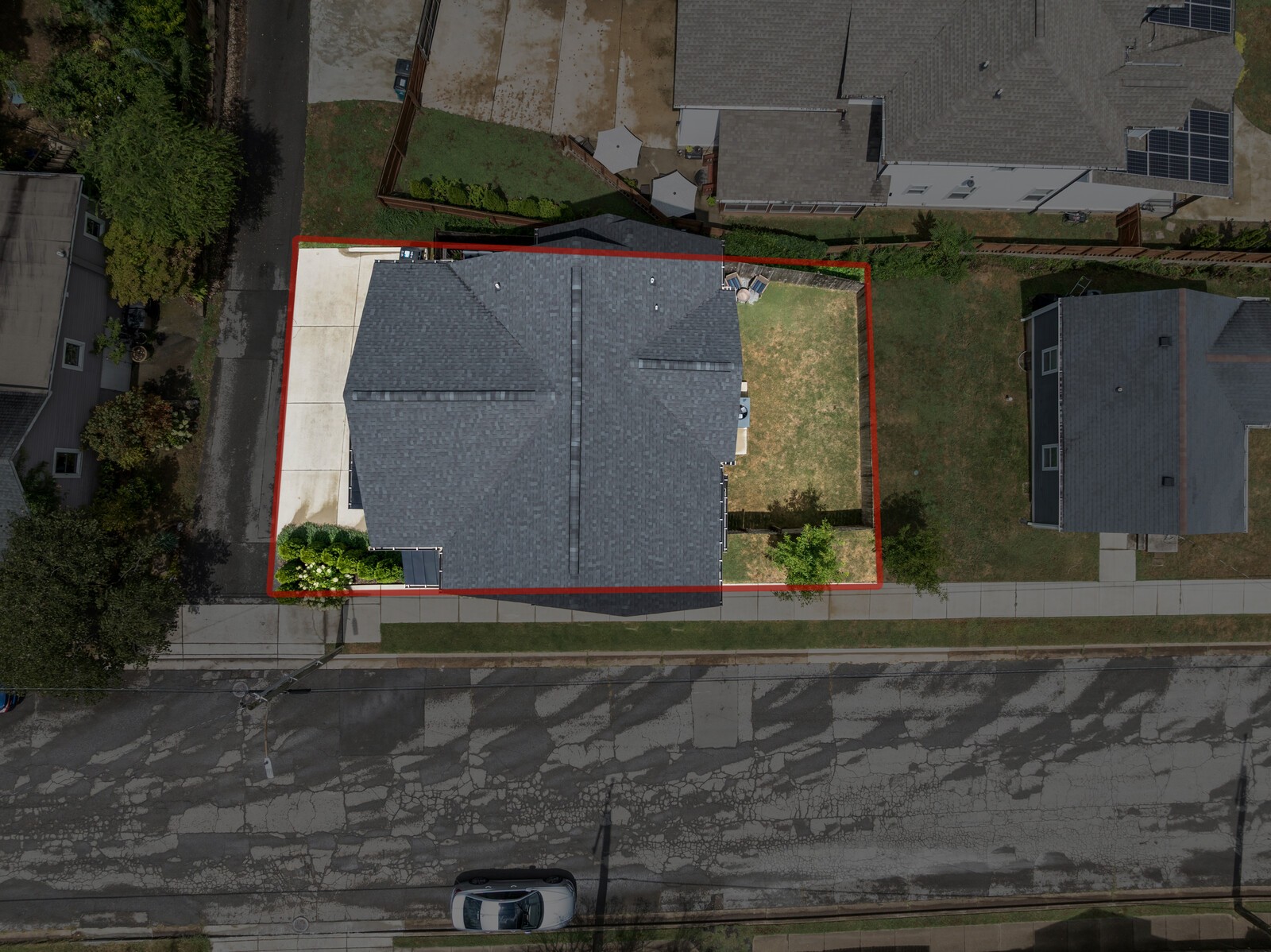 1211 Sevier St