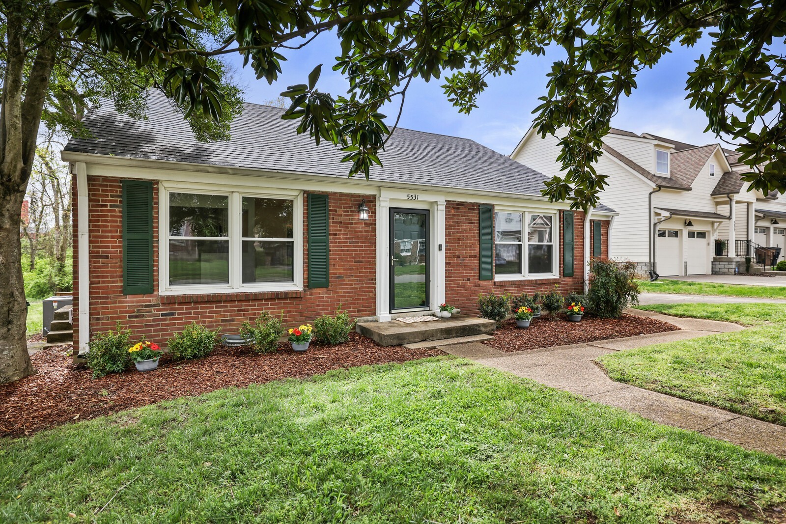 5531 Knob Rd