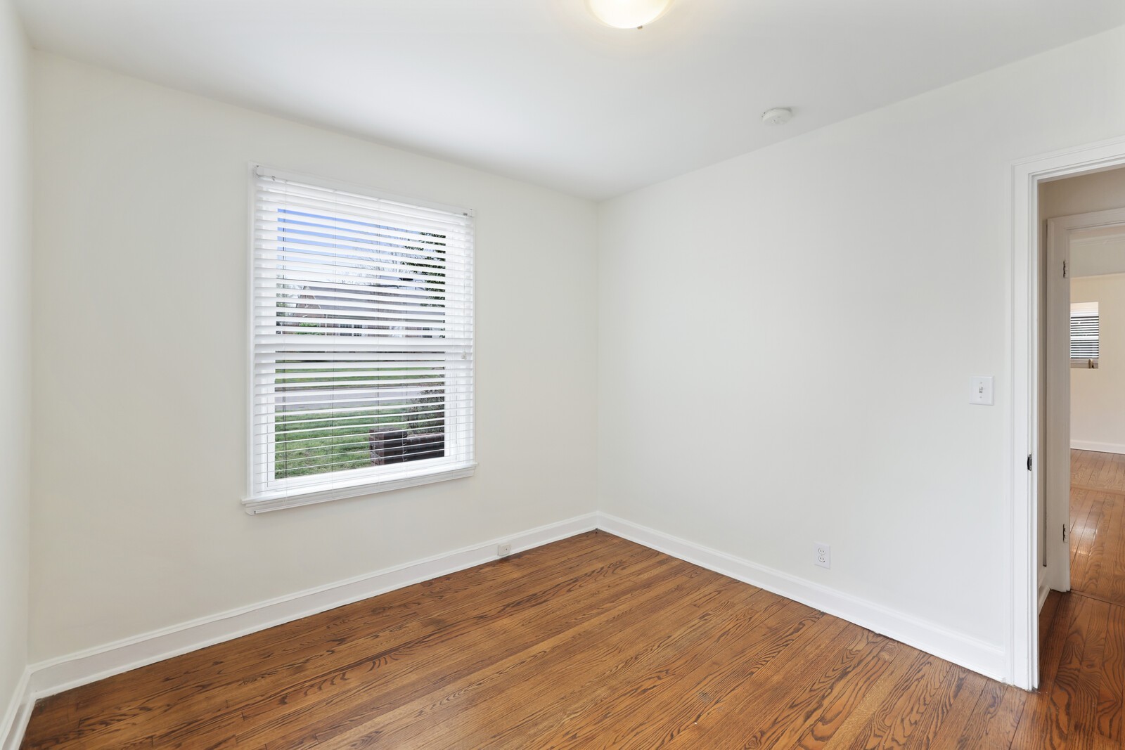 5531 Knob Rd