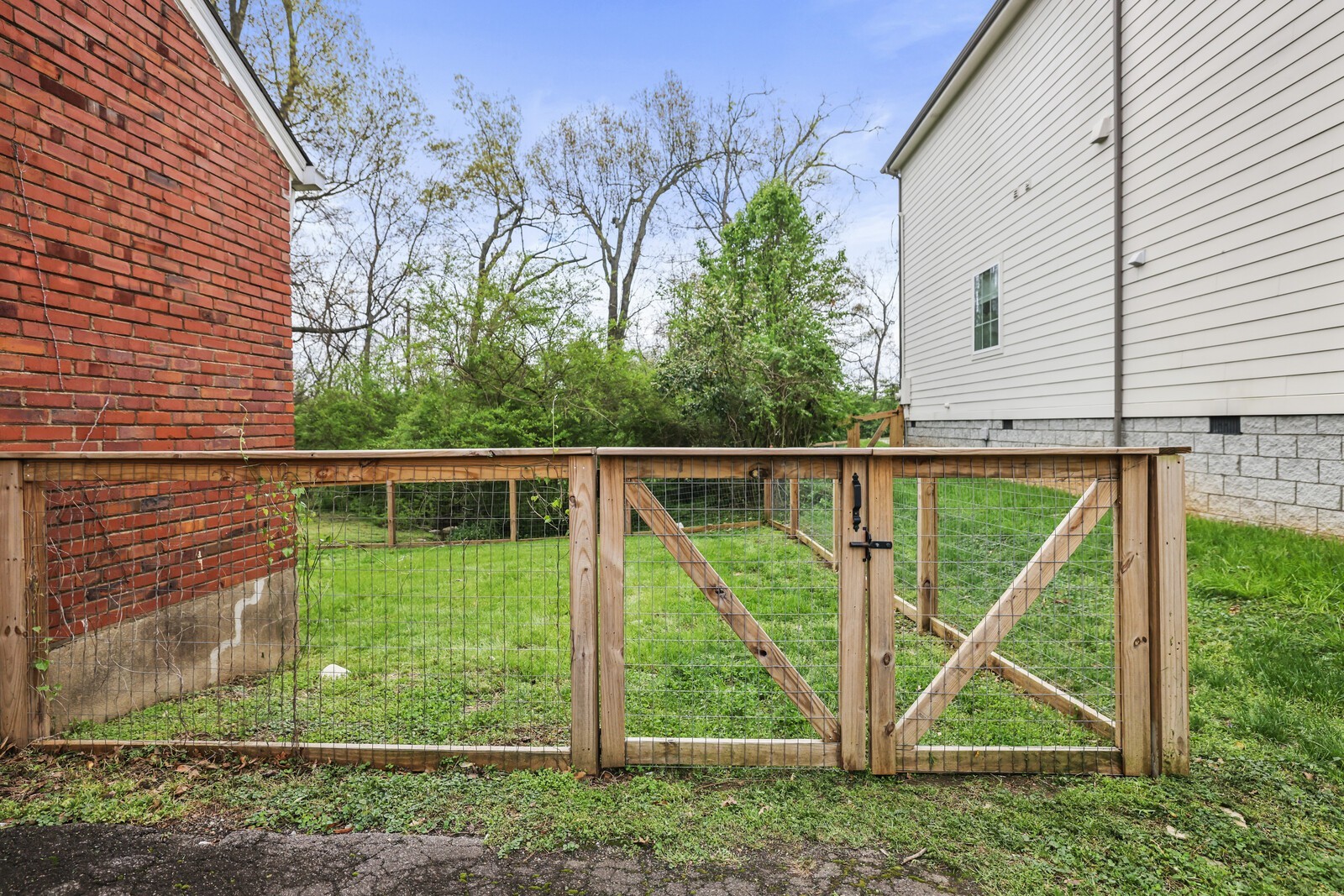 5531 Knob Rd