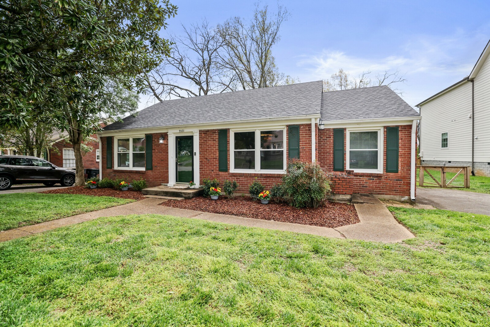 5531 Knob Rd