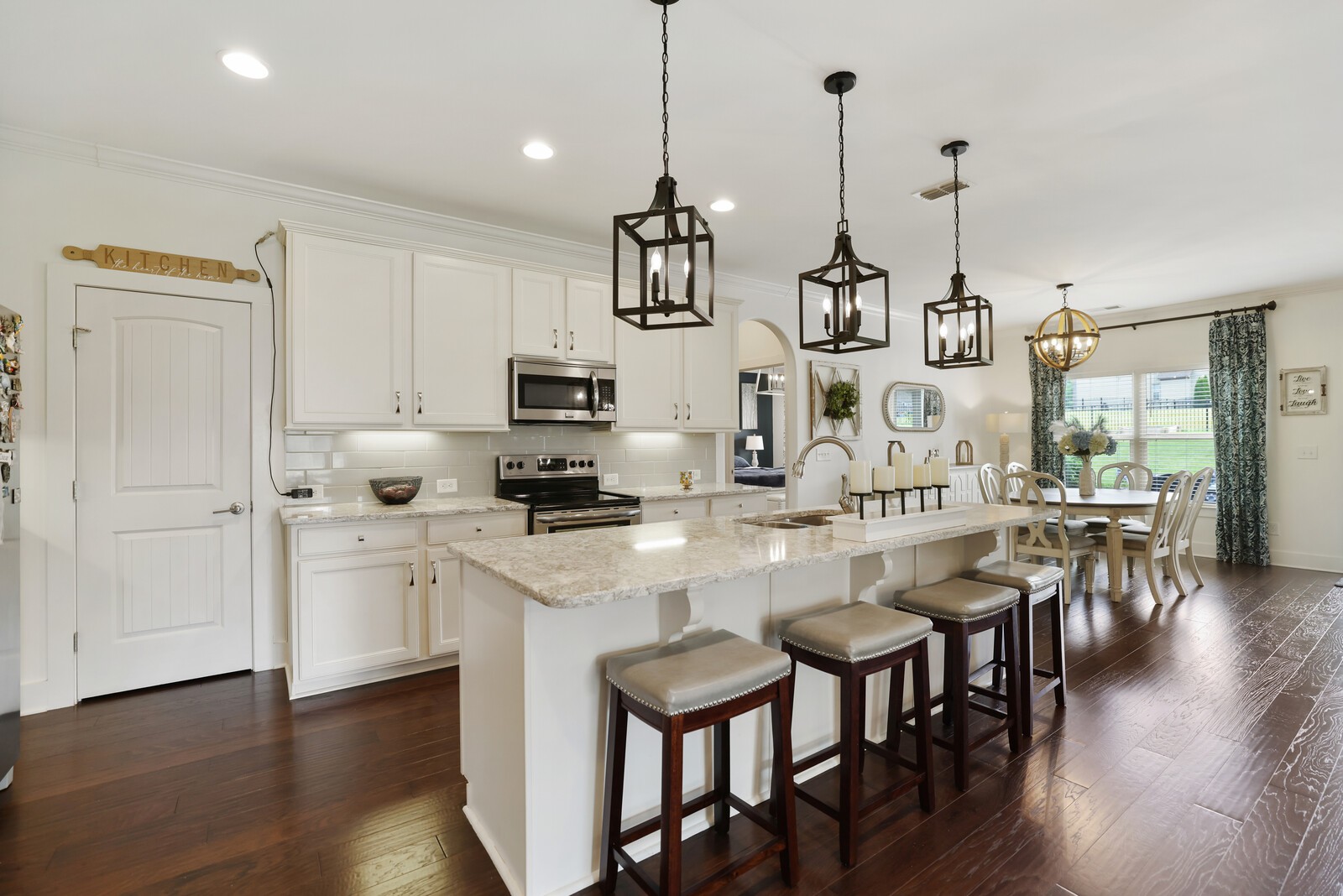 235 Carellton Dr
