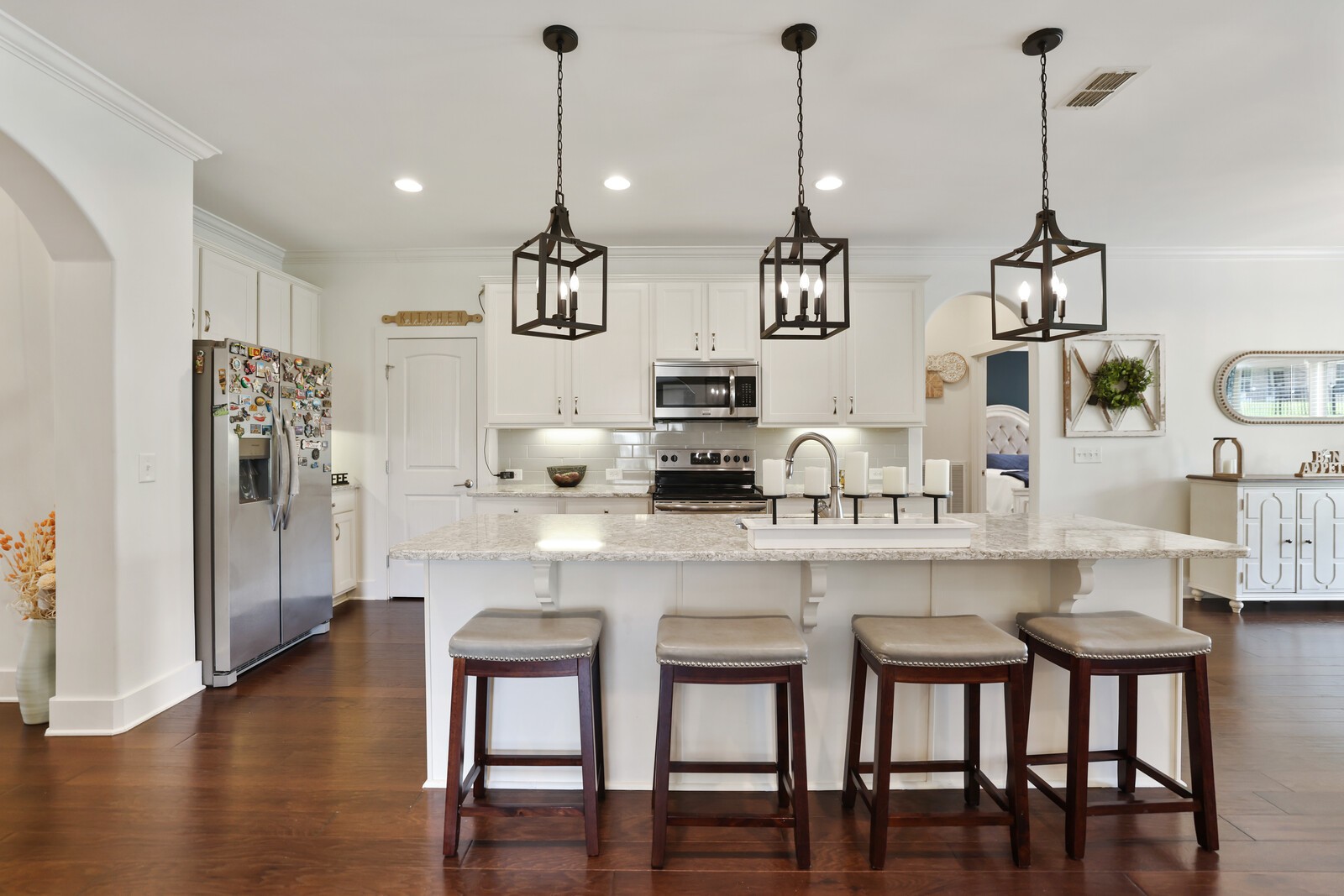 235 Carellton Dr