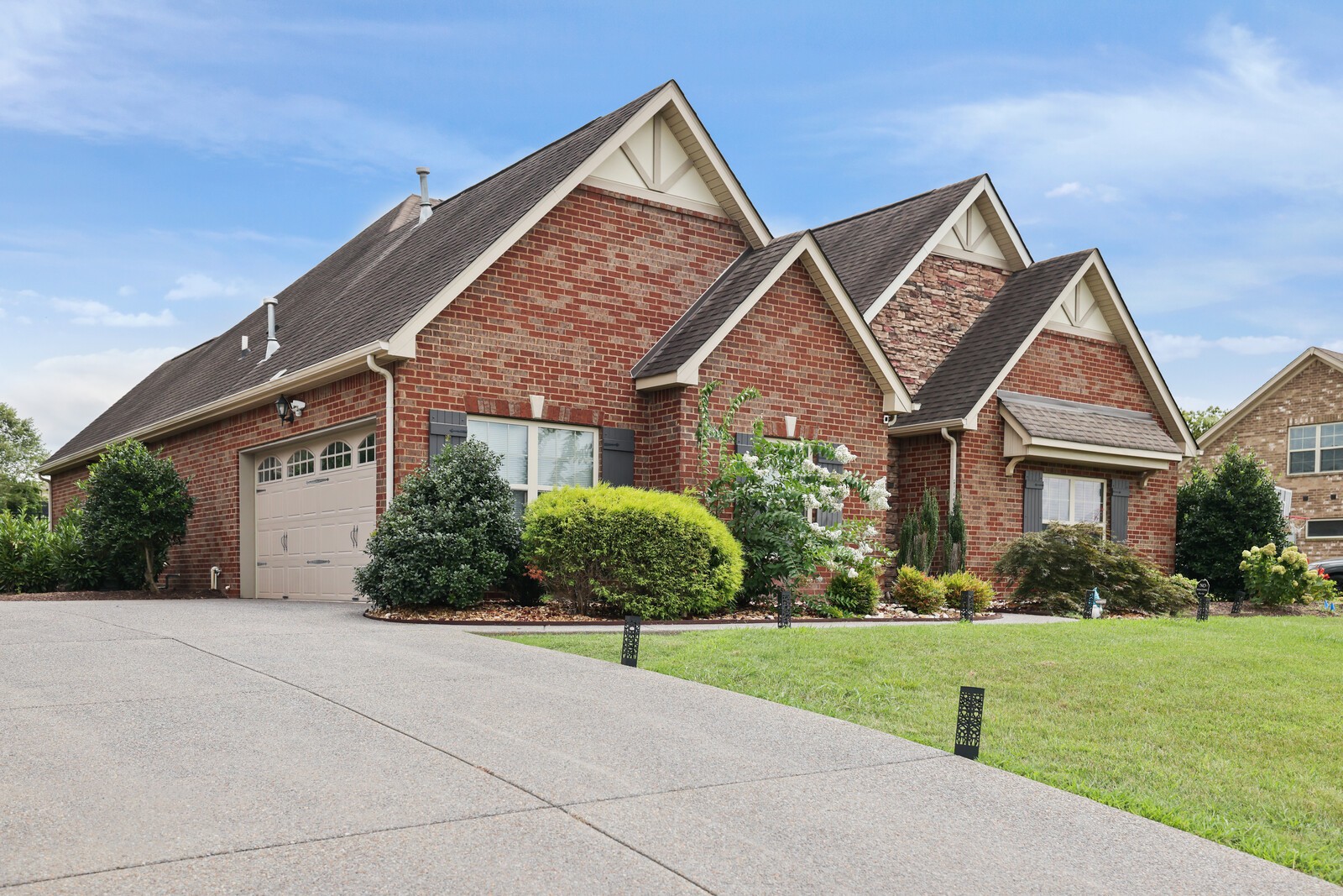 235 Carellton Dr