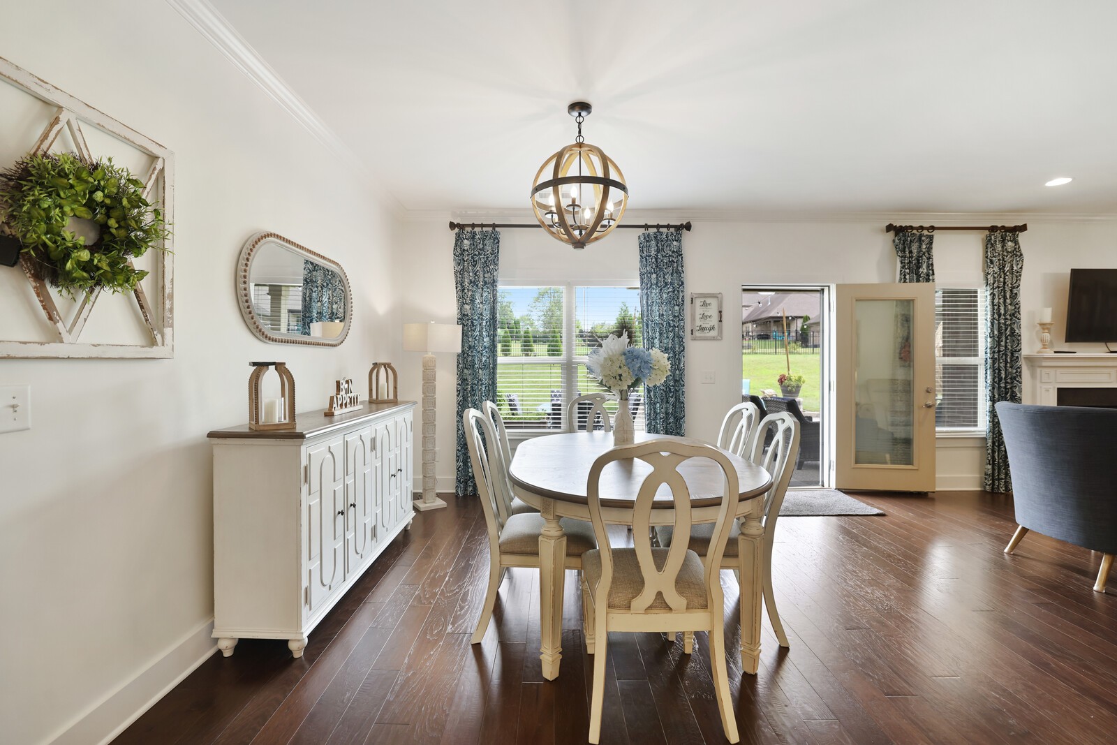 235 Carellton Dr