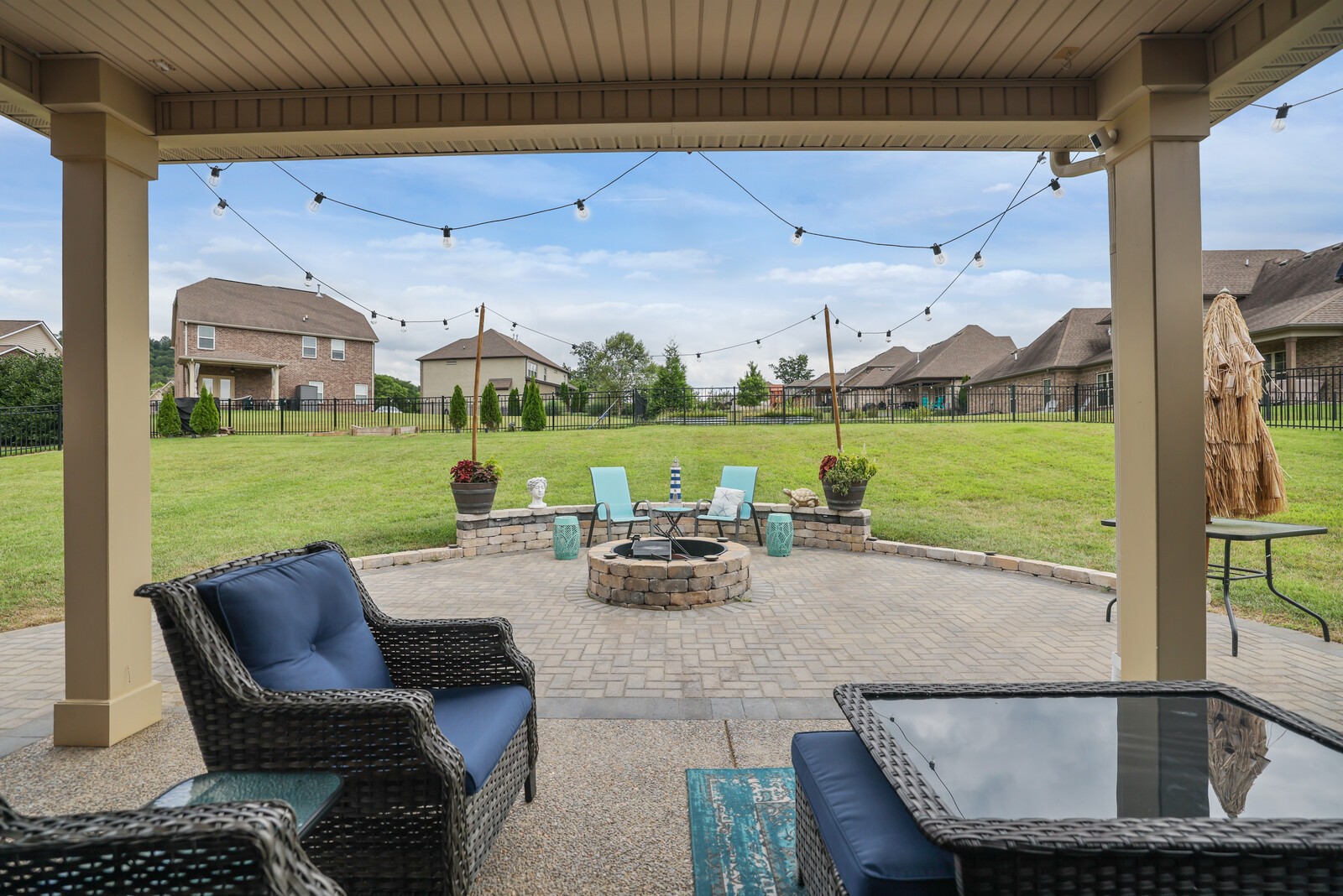 235 Carellton Dr