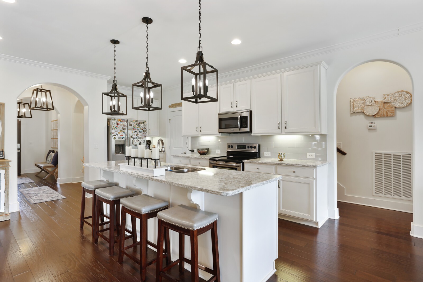 235 Carellton Dr