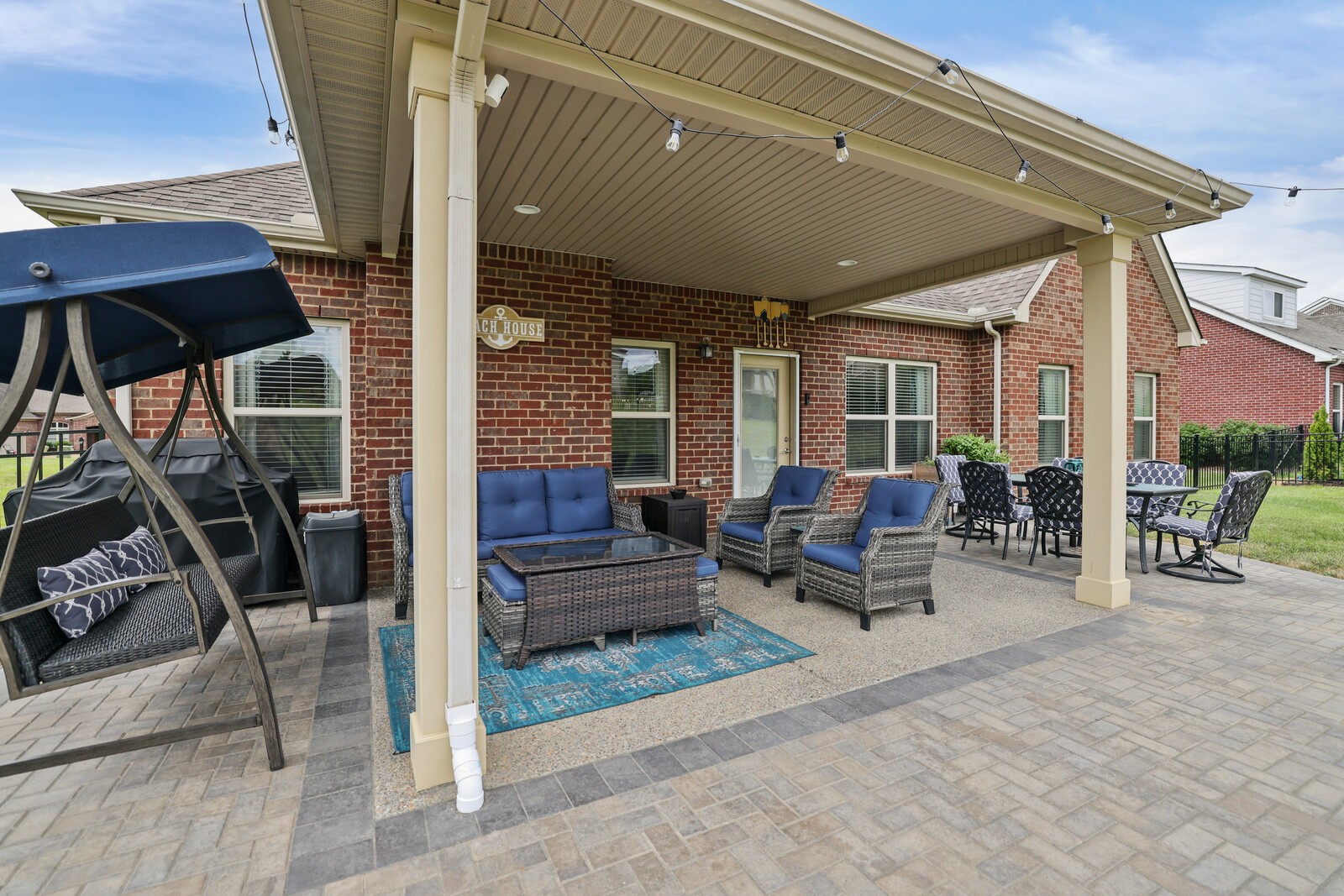 235 Carellton Dr