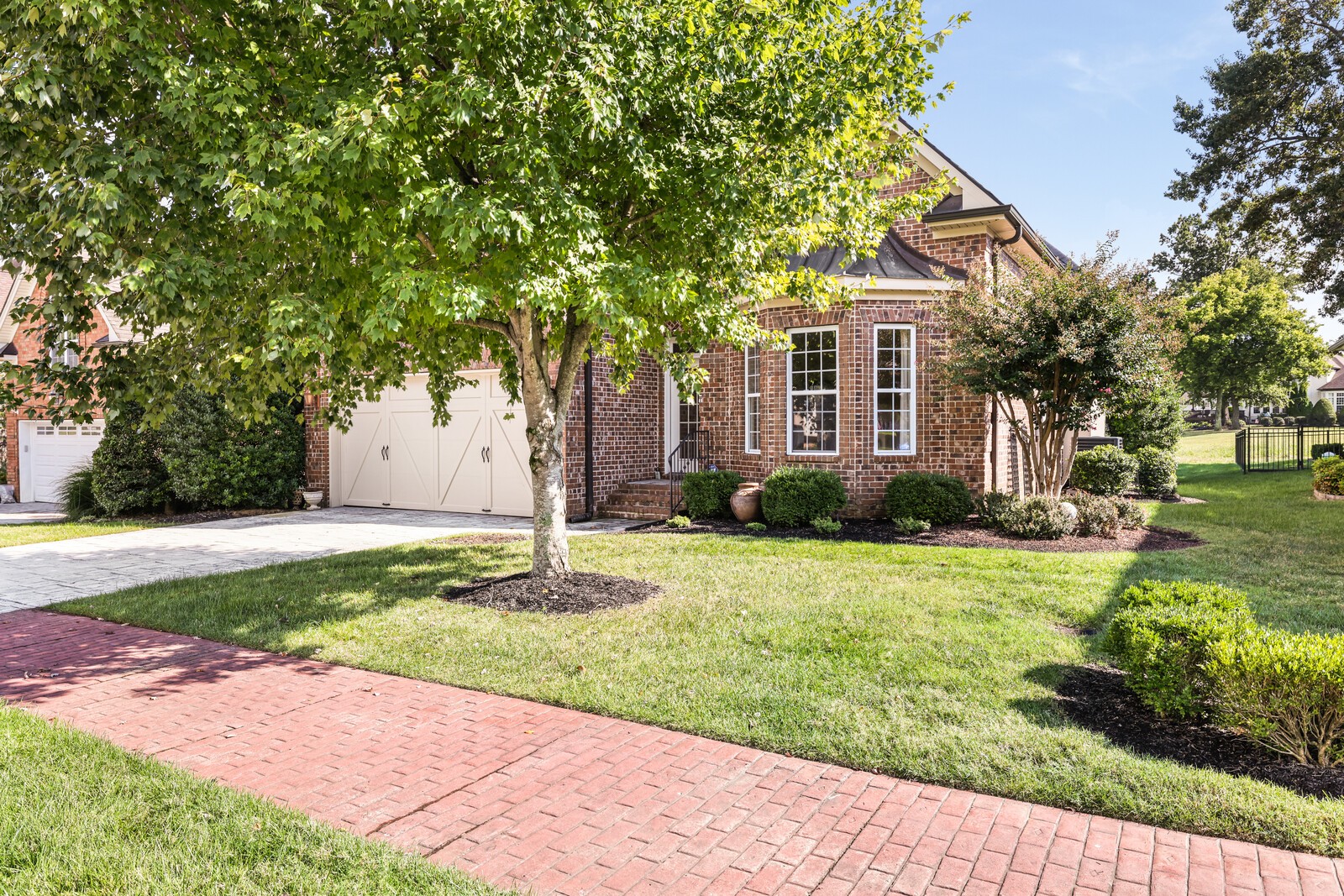 1119 Isaac Franklin Dr