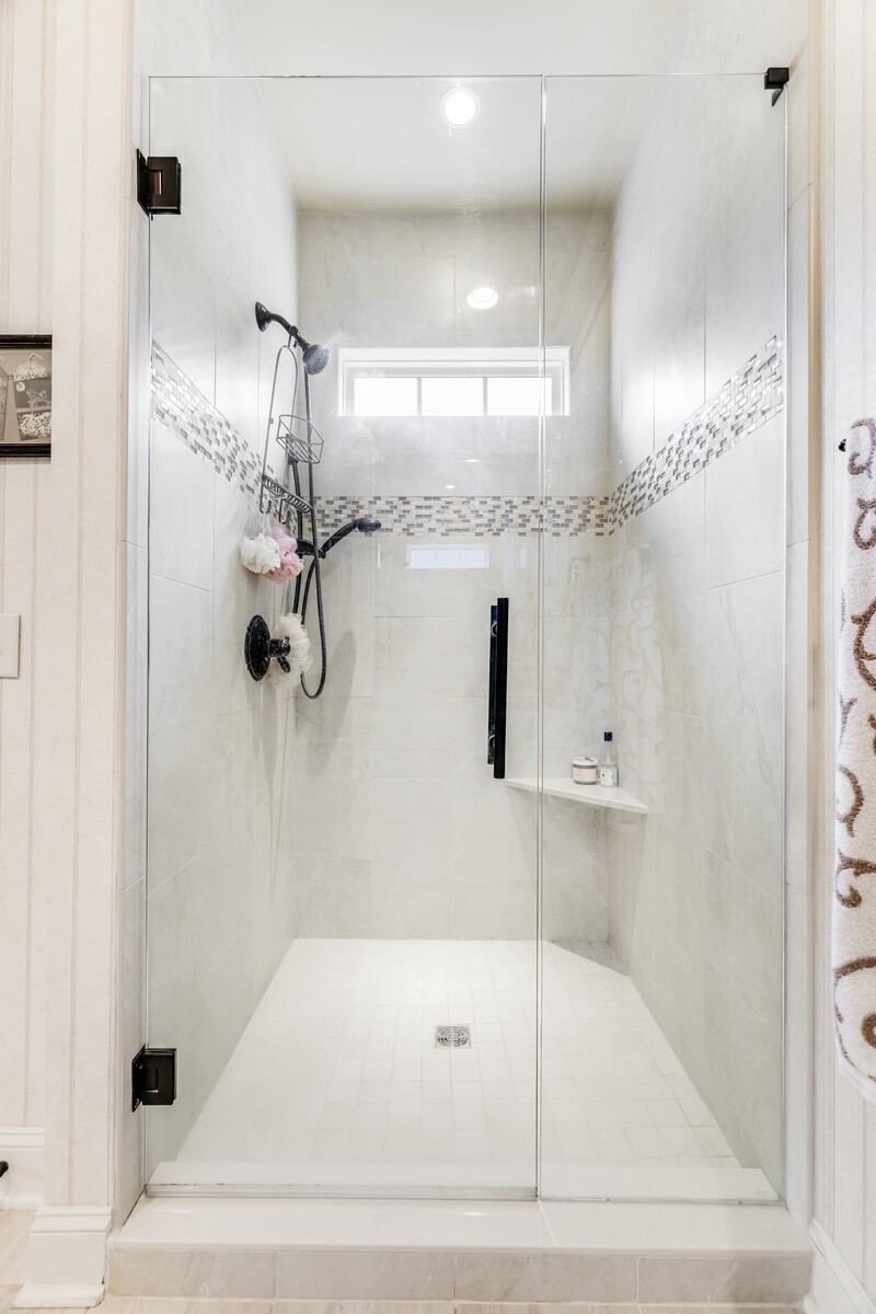 1119 Isaac Franklin Dr