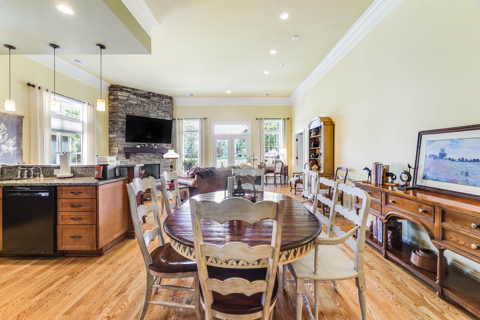 1119 Isaac Franklin Dr