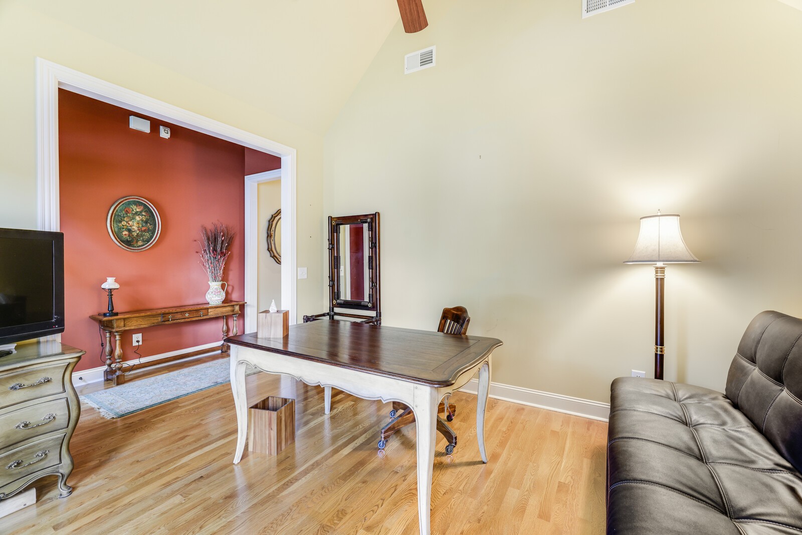 1119 Isaac Franklin Dr