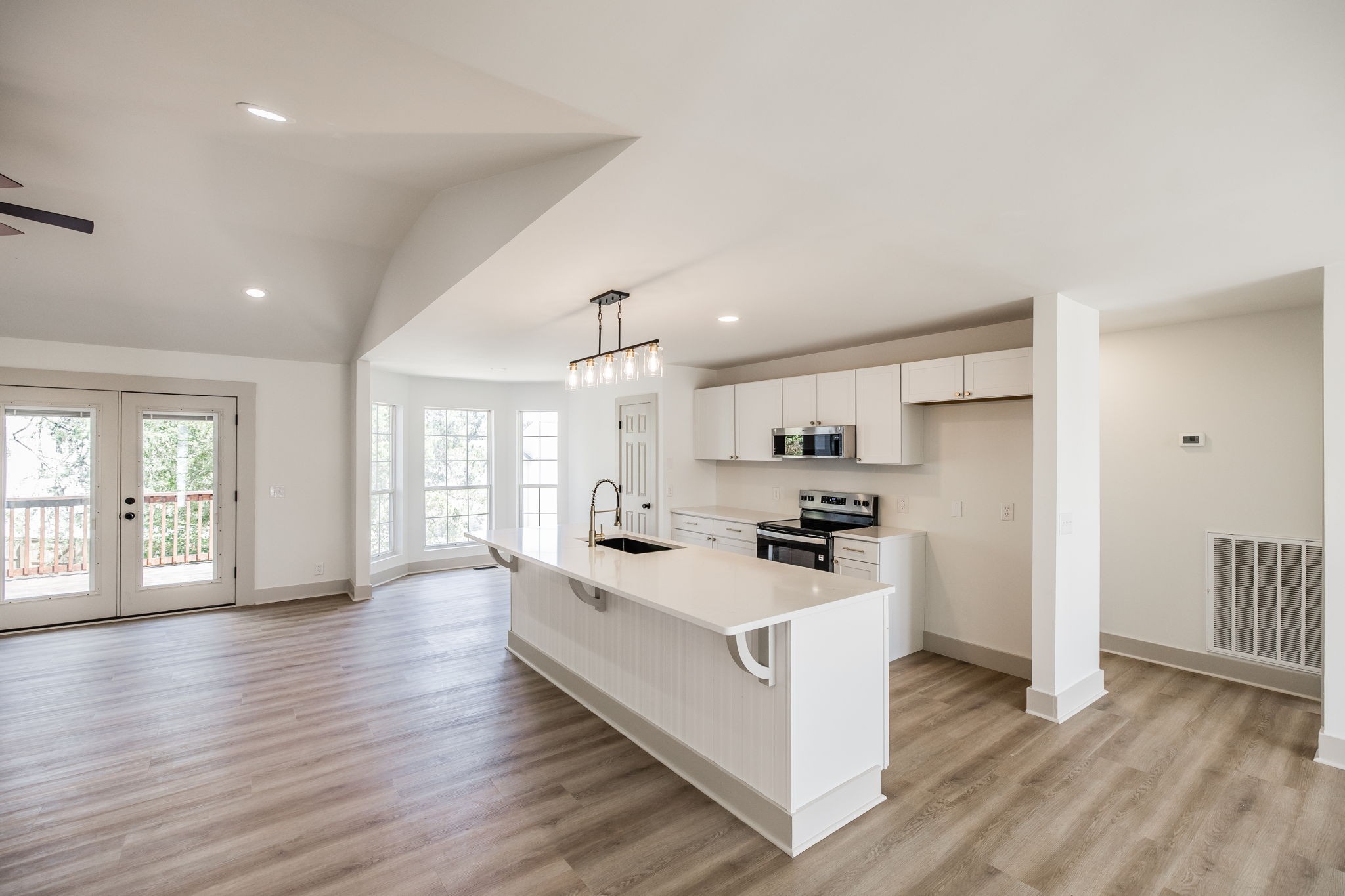 106 Brunswick Dr