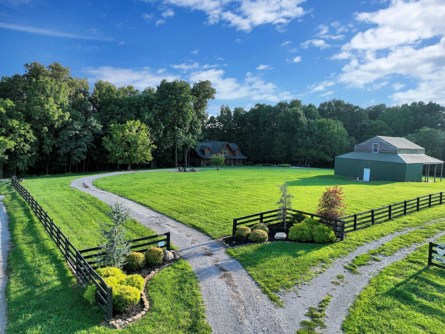 8265 Guthrie Rd