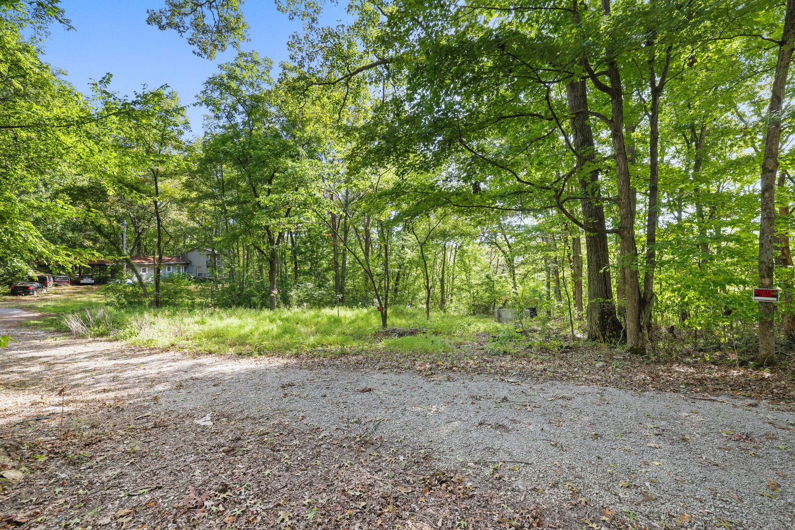 580 Carr Rd