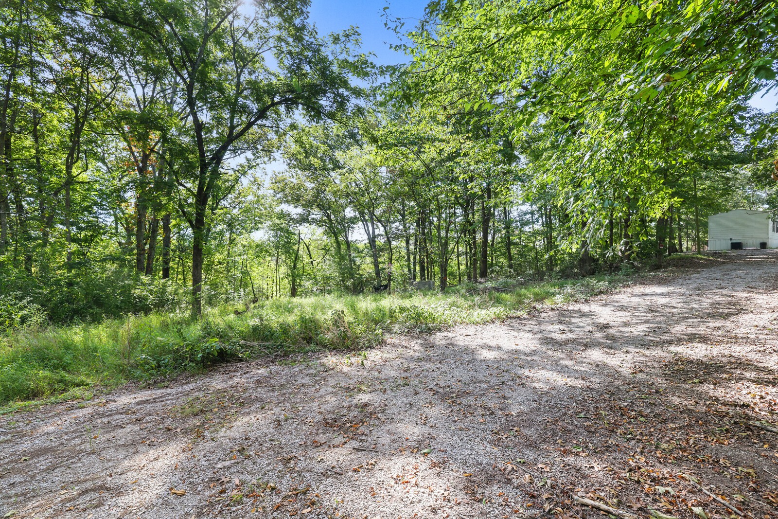 580 Carr Rd