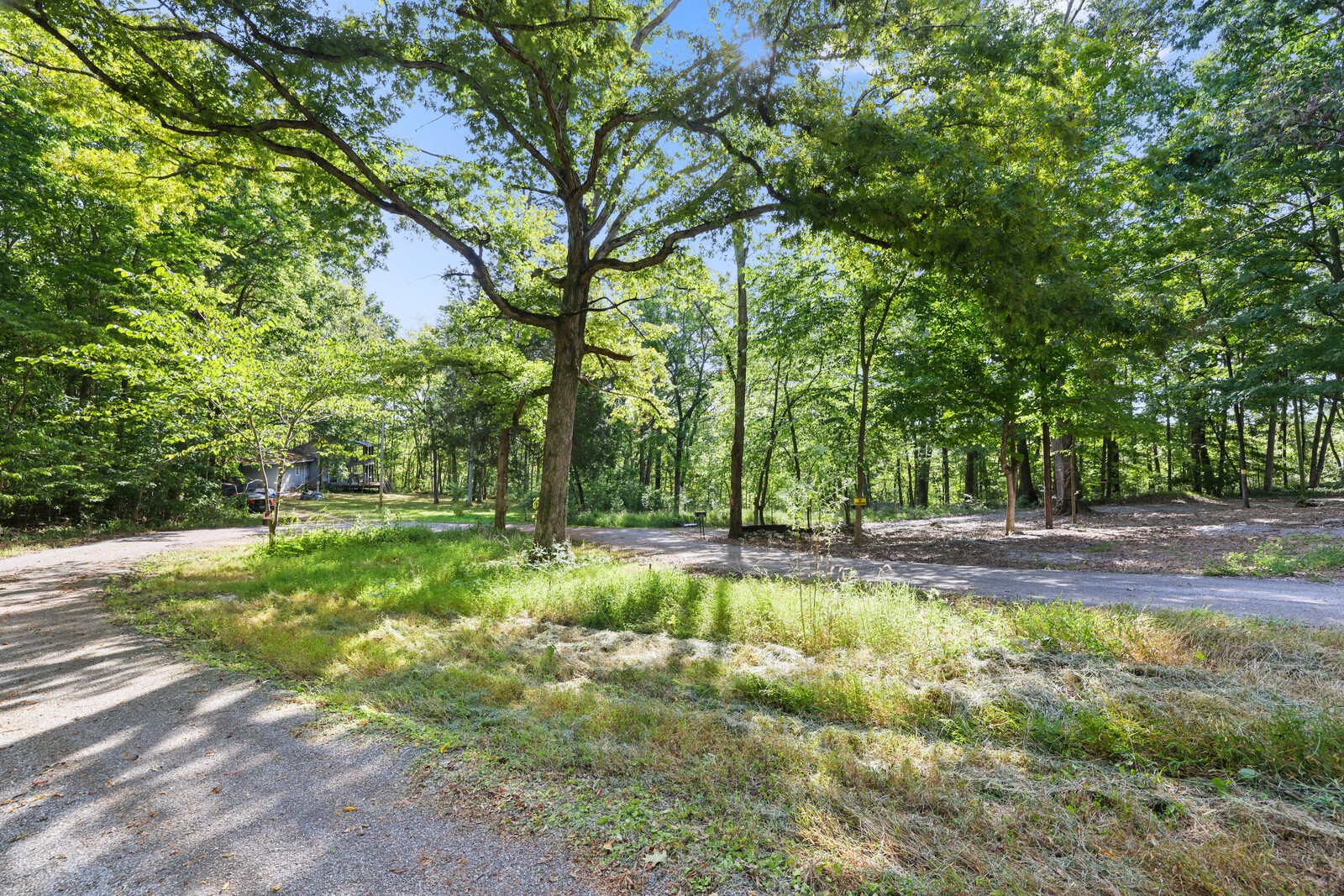 580 Carr Rd