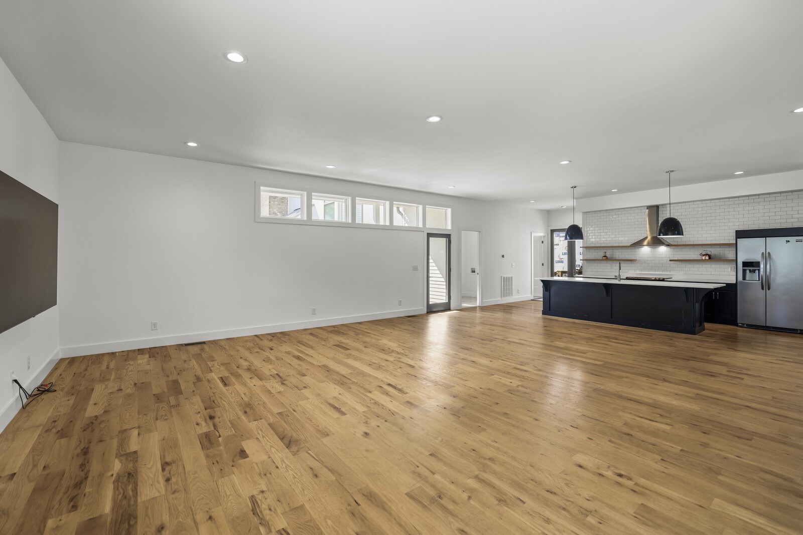 810 Clayton Ave