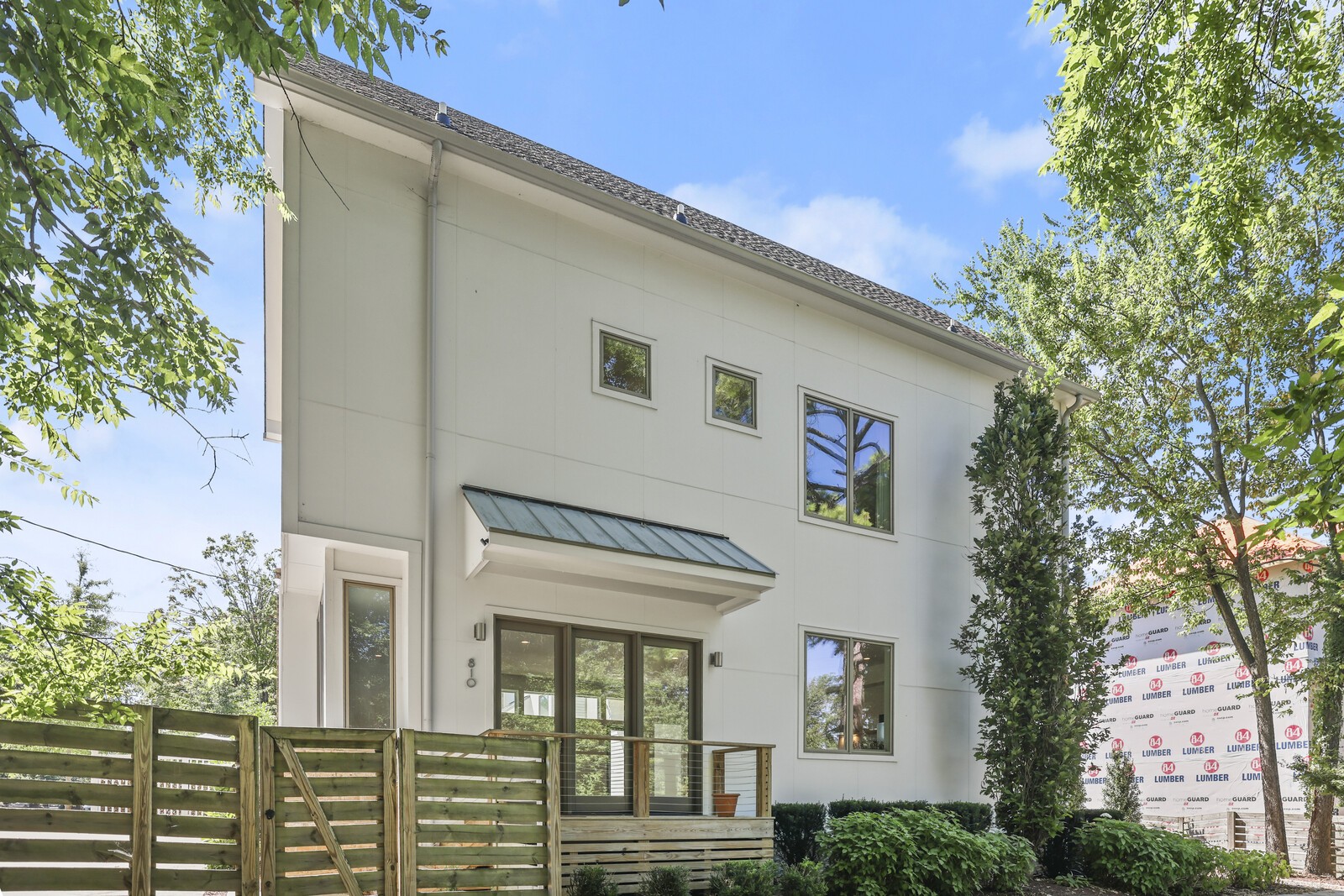 810 Clayton Ave