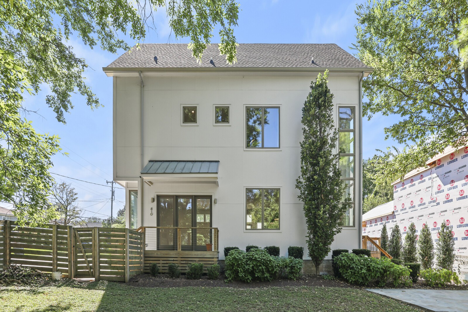 810 Clayton Ave