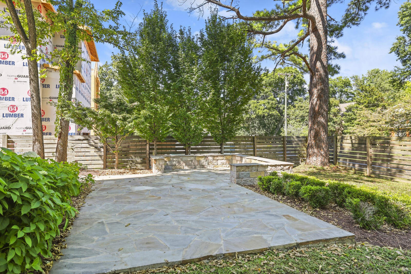810 Clayton Ave
