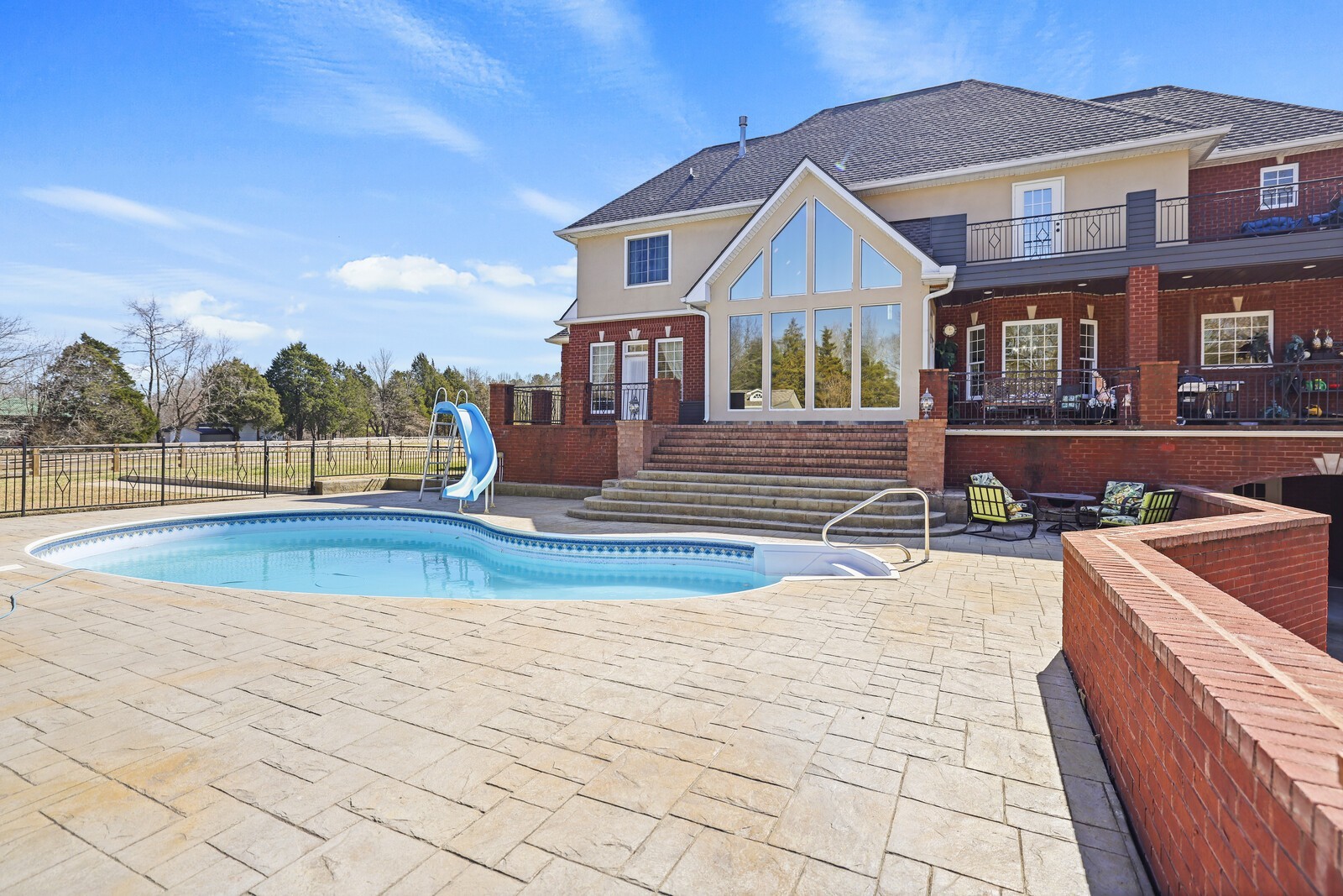 1871 Highway 52, E