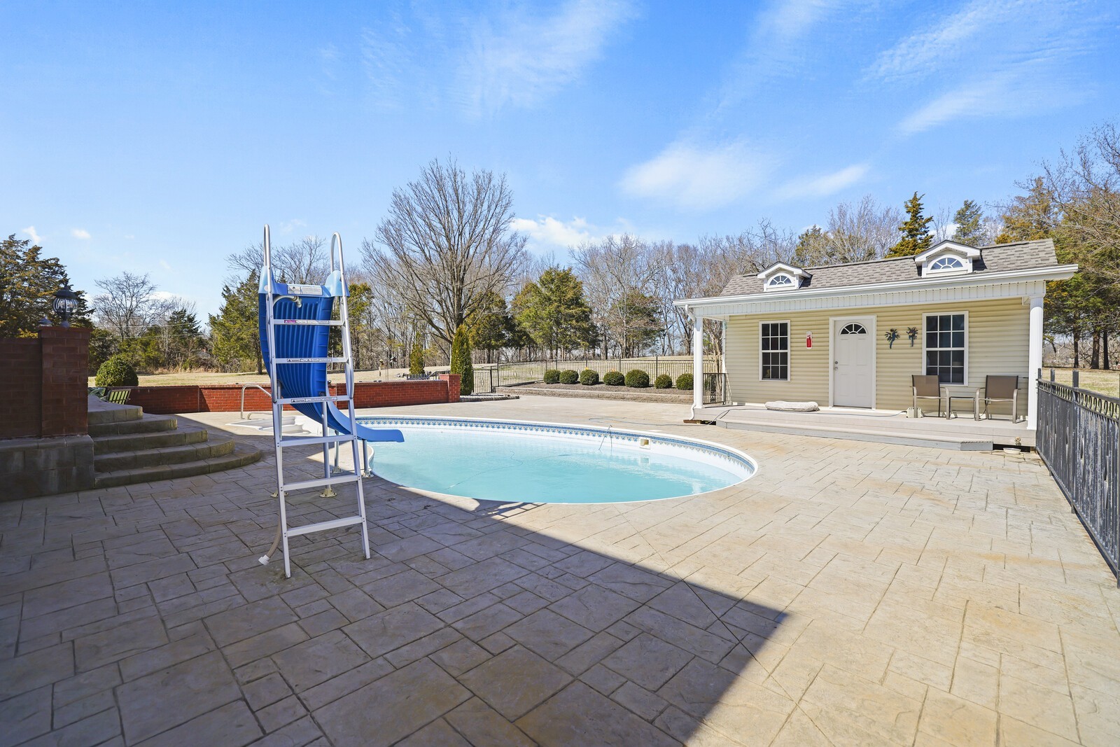 1871 Highway 52, E