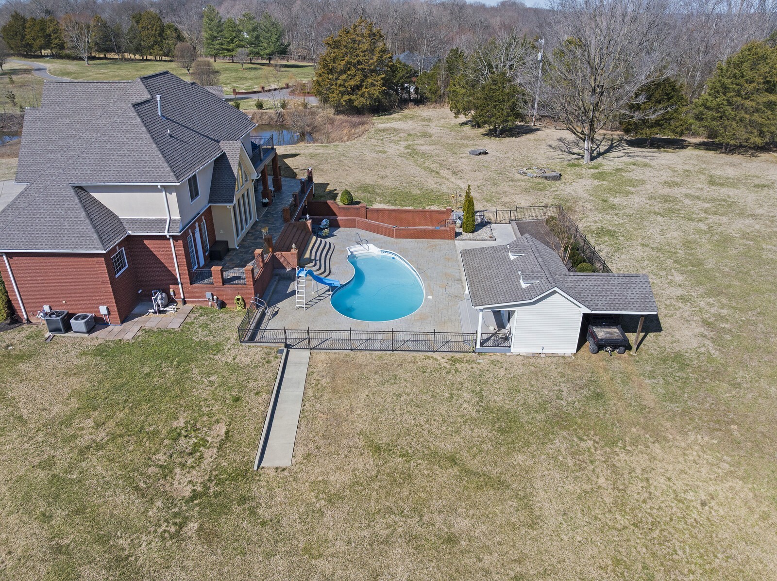 1871 Highway 52, E