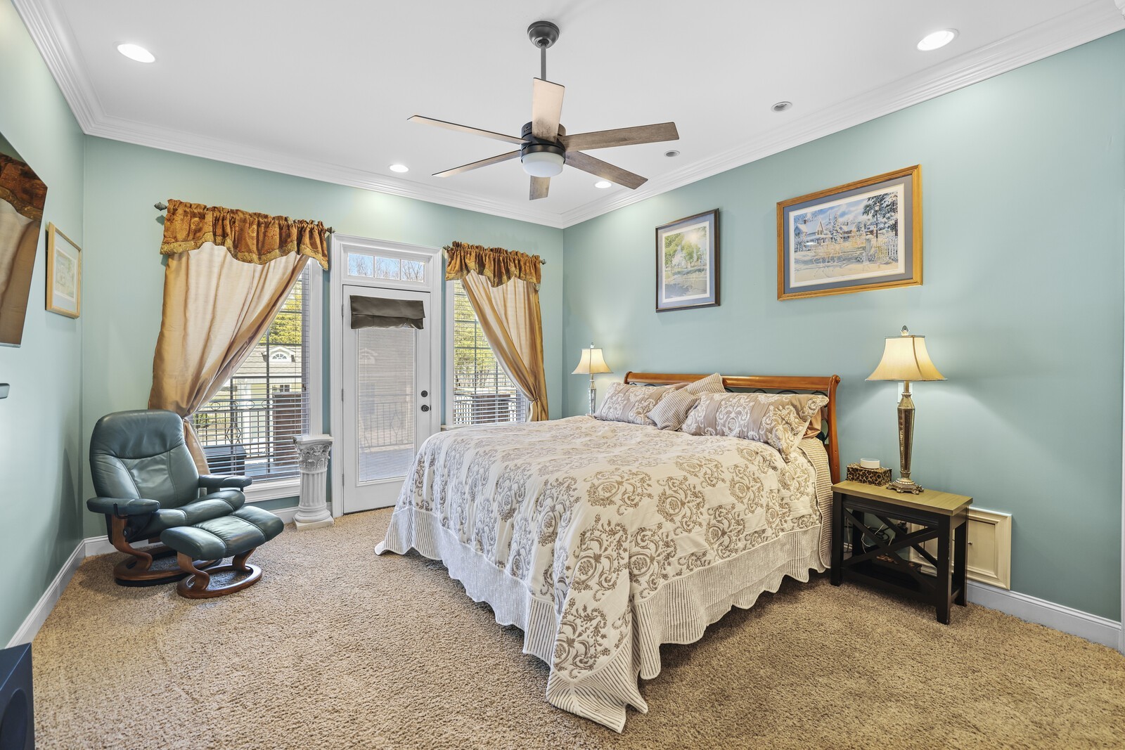 1871 Highway 52, E